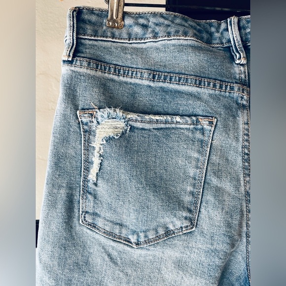 NWT Dear John Super High Rise Frankie Straight Crop Jeans - Picture 5 of 9